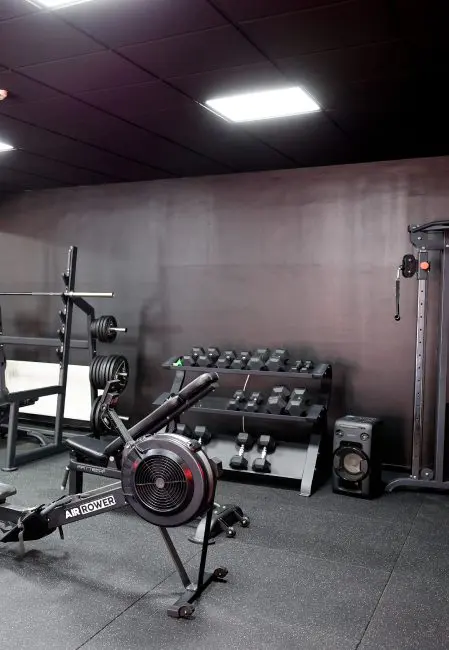 Gimnasio residencia de estudiantes lugo