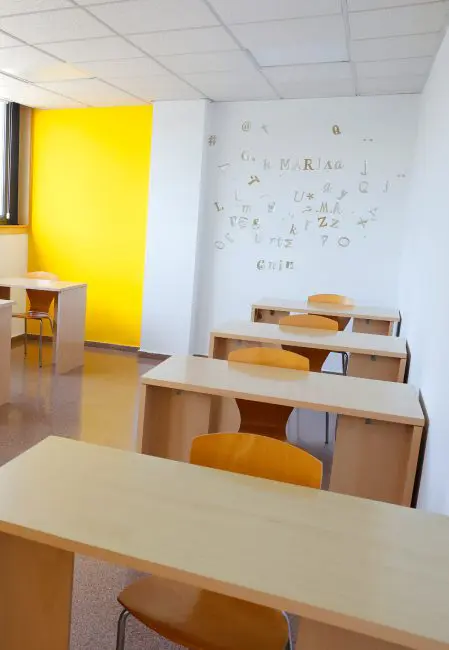 salas de estudio residencias estudiantes lugo