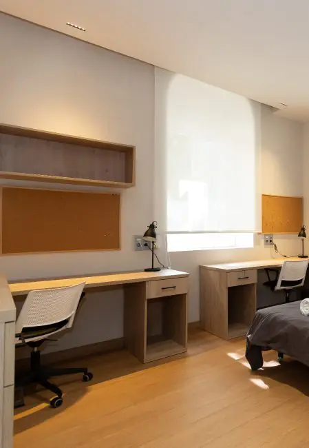escritorio habitacion dobles residencia aranjuez