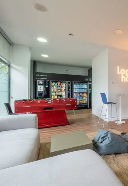 Futbolín residencia universitaria logroño