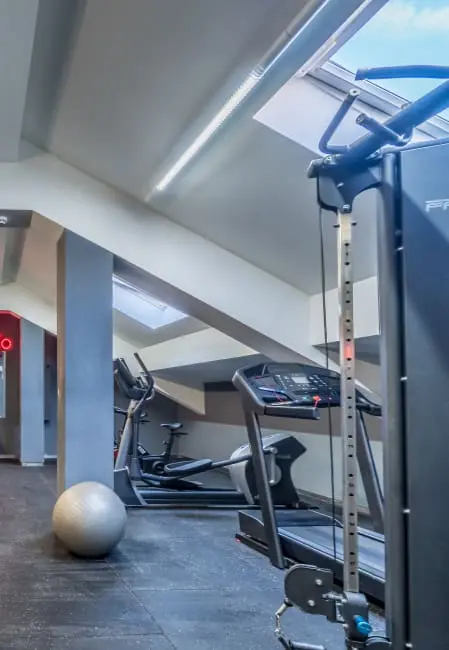 Gimnasio residencia universitaria Burgos San Agustín