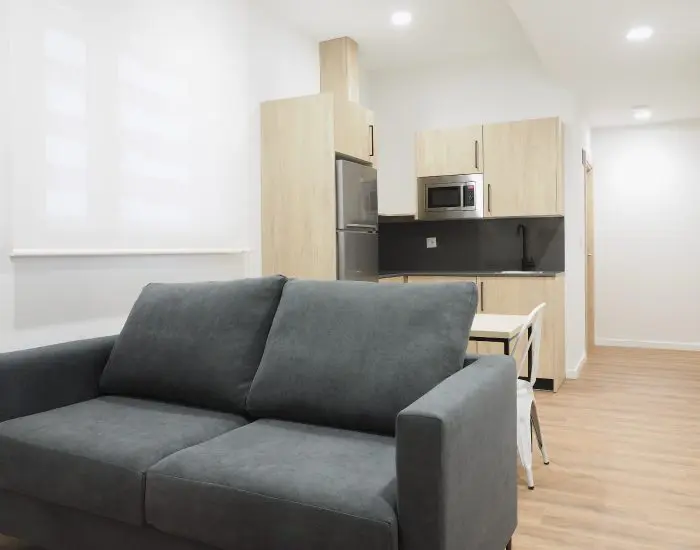 Visita las habitaciones de la residencia en San Mamés.