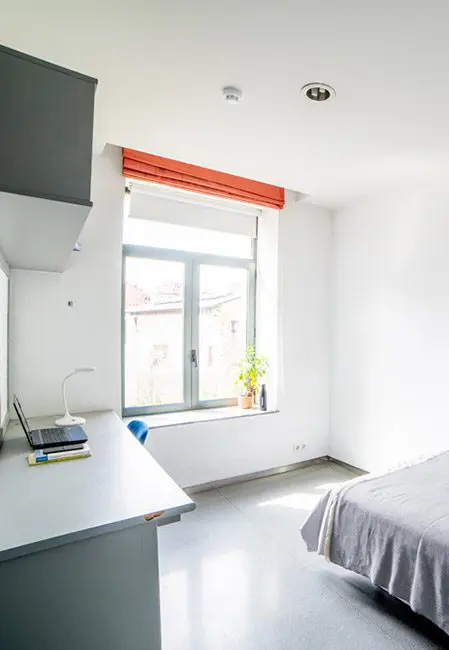 Habitación individual residencia en Burgos