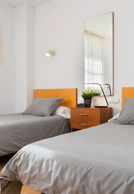 Habitación doble residencia universitaria en Sevilla UPO