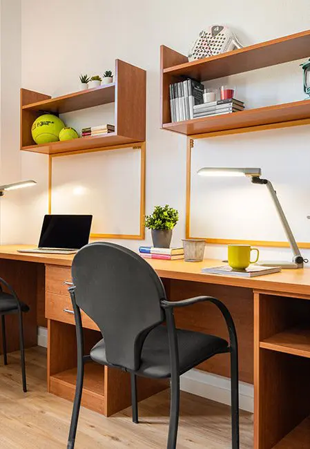 Habitación doble en residencia Bormujos, Sevilla