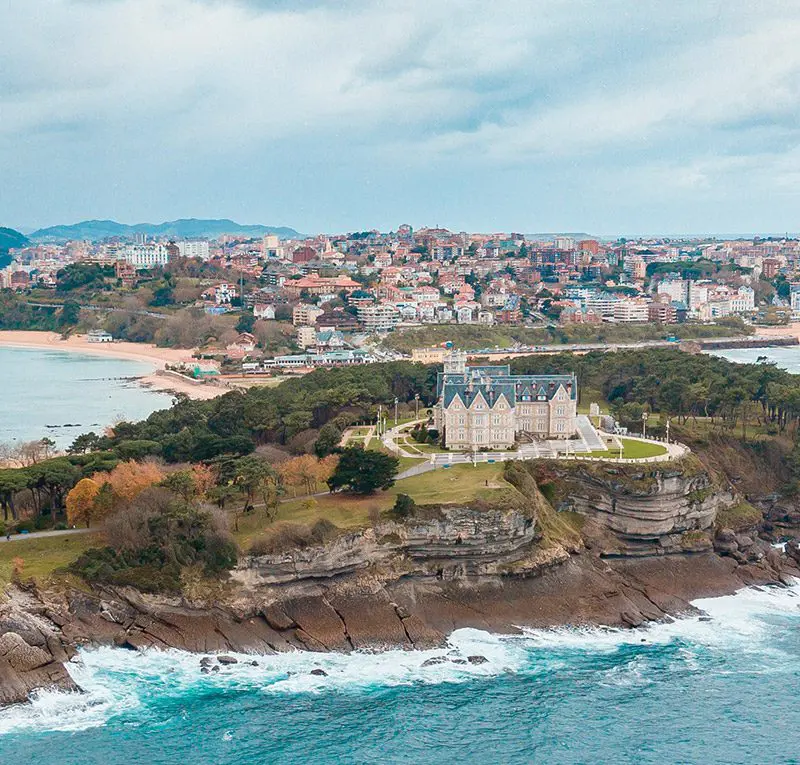 Residencia universitaria en Santander