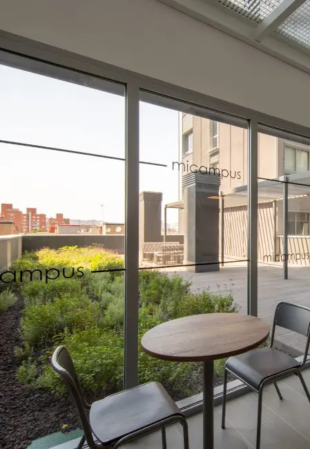 Terraza residencia Barcelona
