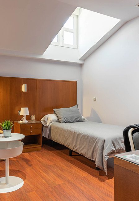 Cama habitación individual extra residencia universitaria Aranjuez